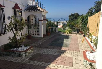 3 room luxury Villa for rent in Nerja, Spain