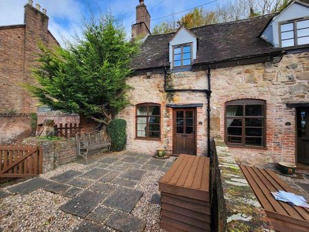 2 bedroom semi-detached house to rent - Photo 2