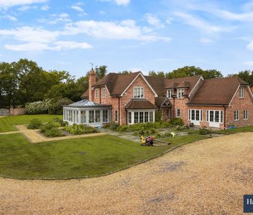 4 bedroom detached house to rent - Photo 3