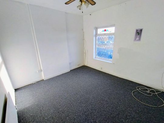 3 bedroom apartment to rent - Photo 1