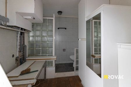 Kloeke halfopen bebouwing met terras - Photo 2