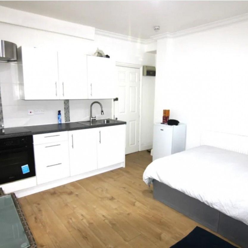 Eversholt Street, London - Photo 1