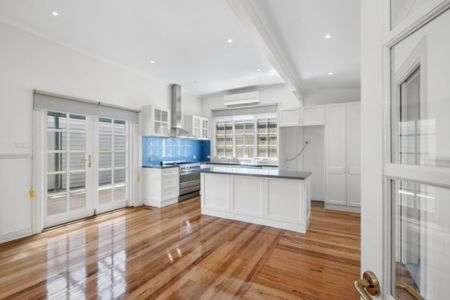 Spacious and Elegant Victorian Home in a Sought-After Inner East Location - Photo 2