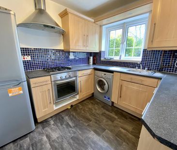 3 bedroom semi-detached house to rent - Photo 5