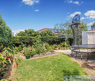 13 Ascot Drive, Noble Park North - Photo 4