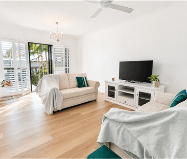 Renovated Coastal Apartment in Prime Long Jetty Location - Photo 1