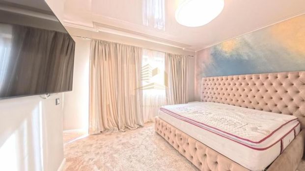Duplex ULTRAFINISAT de inchiriat |4 camere | 2 Parcari | 2 terase | Buna Ziua - Fotografie 1