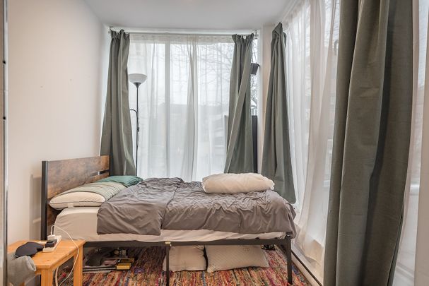 405 Rue Sherbrooke E., Montréal (Le Plateau-Mont-Royal), QC H2L - Photo 1
