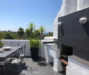 Alquiler de chalet adosado en Calle Sierra Cazorla, 99 --------a - Photo 4