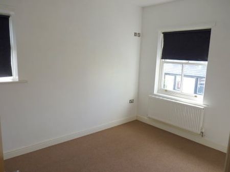 Roklis Manor, Claughton Firs, Oxton - Photo 2