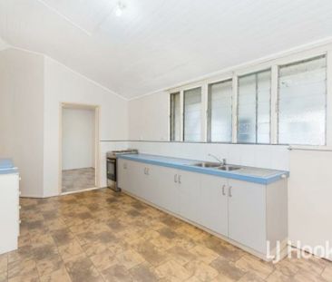 2/57 Armstrong Street, HERMIT PARK - Photo 1