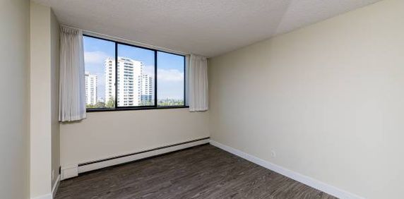 1 BEDROOM-Beautiful Apartment / Convenient location / - Photo 2