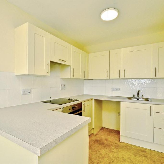 1 bedroom retirement property to rent - Photo 1