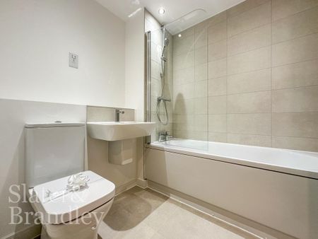 2 bedroom flat to rent - Photo 5