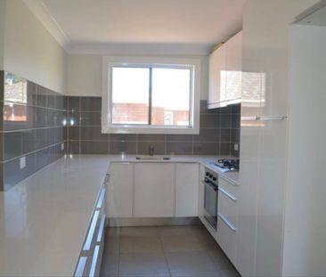 Killarney Vale - Photo 2