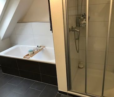 2.5 Zimmer, 121 m², 2. Stock - Foto 6