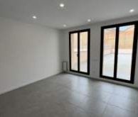 Piso de alquiler en Raval de Montserrat, Barri del Centre - Photo 1