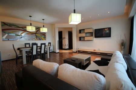 Apartament 3 camere 2 bai lux parcare subterana termen lung - Photo 2