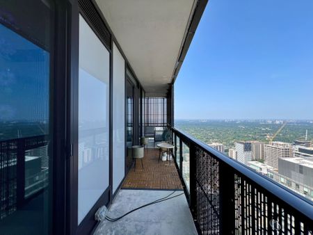 For Lease - 8 Eglinton Avenue Unit# 5608, Toronto, Ontario - Photo 2