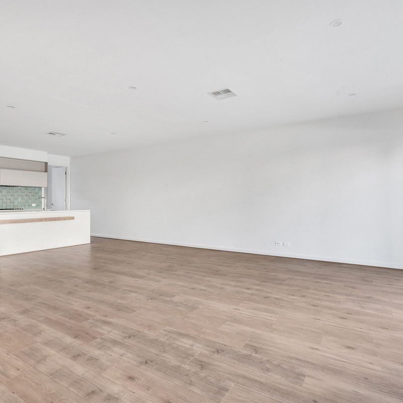 27 Albany Lane, Port Adelaide SA 5015 - Photo 1