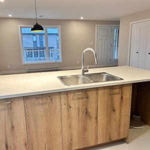 4 1/2 neuf à louer - Photo 2