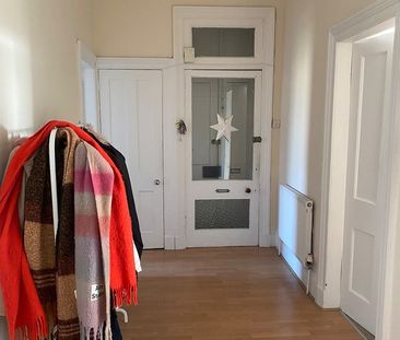 Room in a Shared Flat, Glasgow, G42 - Photo 3