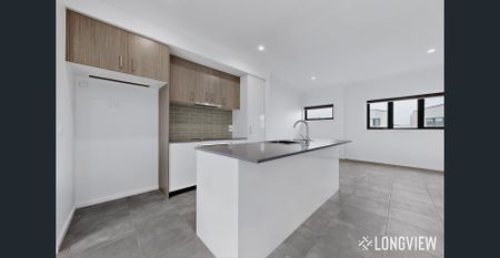 Modern Living in Clyde North – Convenience Meets Lifestyle - Photo 3