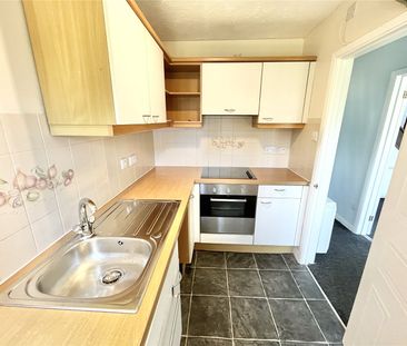 Weaverdale, Shoeburyness, Shoeburyness, Essex, SS3 8XL - Photo 4