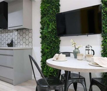 Wavell Way, Winchester, Hampshire, SO22 - Photo 2