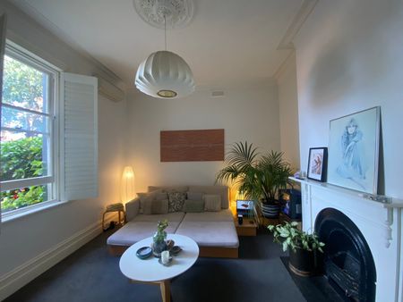 South Yarra - Photo 2