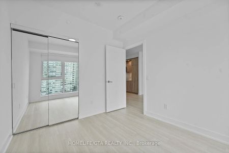 25 Cordova Avenue #703 - Photo 2