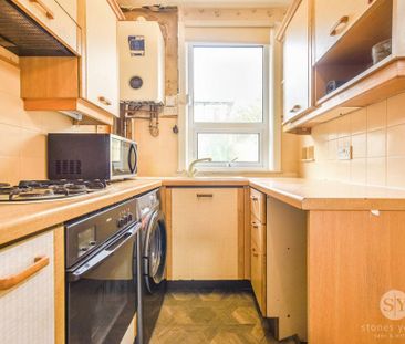 3 bedroom semi-detached house to rent - Photo 6