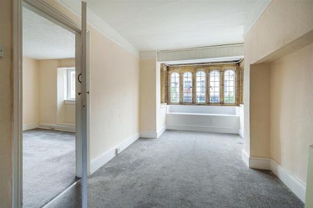 3 bedroom apartment to rent - Photo 2