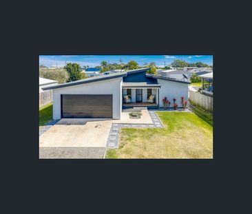 3 Avalon Street, Burnett Heads, Qld 4670 - Photo 5