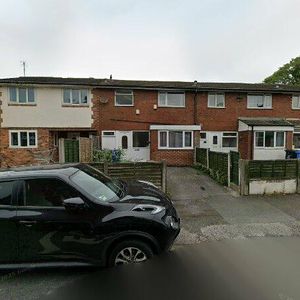Room in a Shared House, Mildred Street, M7 - Photo 3