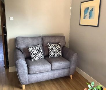 6 bedroom semi-detached house to rent - Photo 1