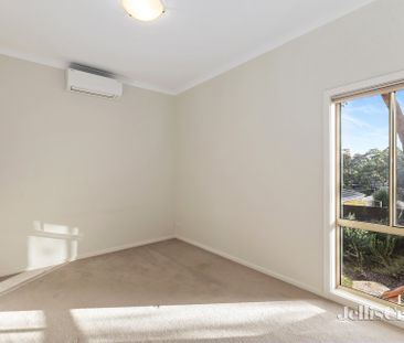 2/13 Sylvan Street, Montmorency - Photo 5