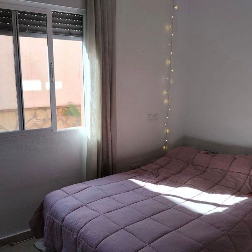 Alquiler de estudio en Avenida de Carlos Haya, 40 - Photo 1