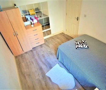 Room in a Shared House, Woodside Gardens, N17 - Photo 3