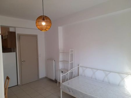 Studio/Γκαρσονιέρα για ενοικίαση Τ.Ε.Ι. (Πάτρα) - Φωτογραφία 2