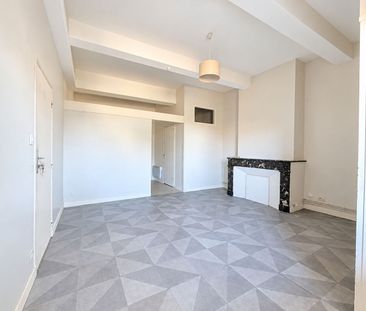 Location Appartement 1 pièce 30m² - Photo 2