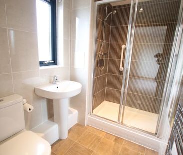 2 bedroom apartment to rent - Photo 5