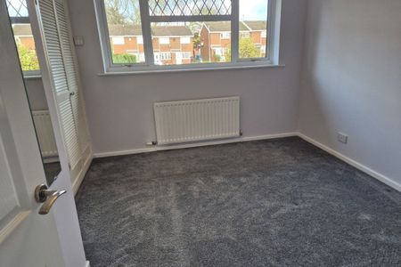 Heather Close - Photo 5