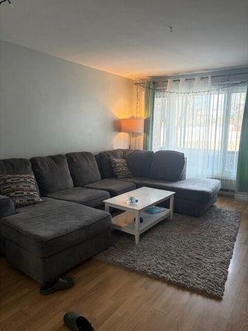 570-2 Bd Jacques-Cartier N, Sherbrooke, (Décembre) QC J1J 3A4 - Photo 4