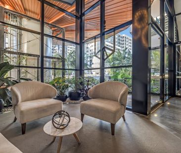 Chic Apartment with Top Quality in South Brisbane! - Photo 4