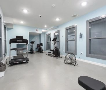 Metro 1827 — Chic & Sleek 1 bdrm downtown! (Furnished) - Photo 6