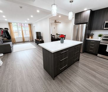For Lease - 2810 Bloor Street Unit# 2, Toronto, Ontario - Photo 1