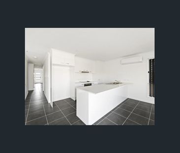 Modern Living in Sought-After Glenvale - Photo 3