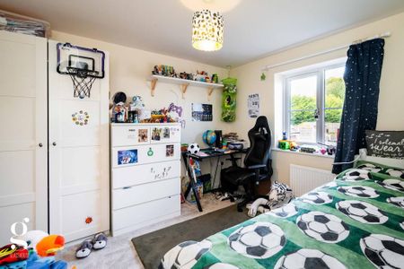 5 bedroom detached house to rent - Photo 5