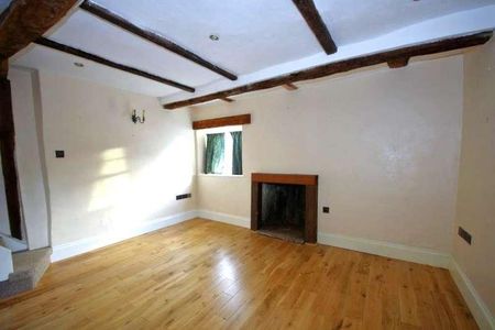 Club Cottage, Market Square, Newent, Gloucestershire, GL18 - Photo 4